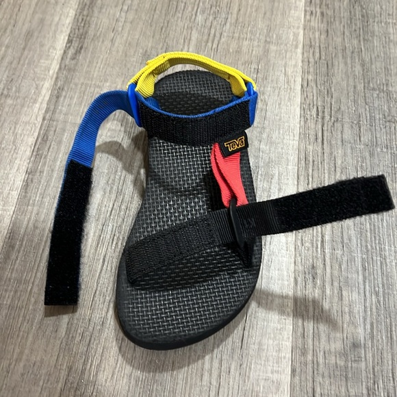 Teva originals kids size 11 - Picture 10 of 10